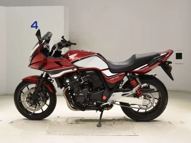 Honda CB400SFV-4 BOLDORABS