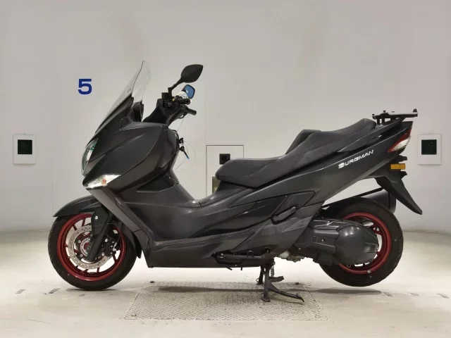 Suzuki BURGMAN 400A