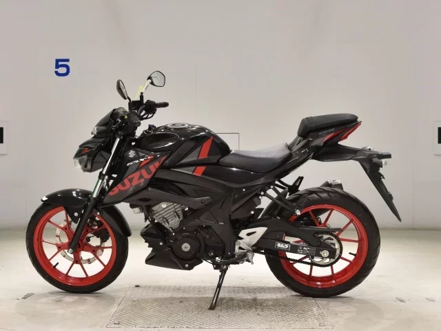 Suzuki GSX-S125