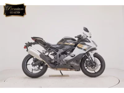 Kawasaki ZX-4R SE  с аукциона в Японии