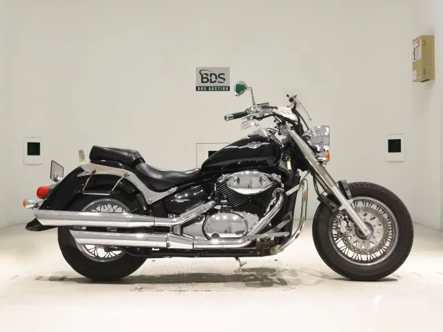 Suzuki INTRUDER 400 CLASSIC лот № 7618 оценка 4  с аукциона в Японии