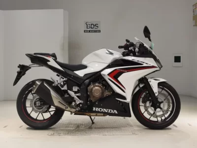 Honda CBR400R-2
