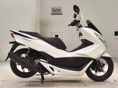 Honda PCX125-2