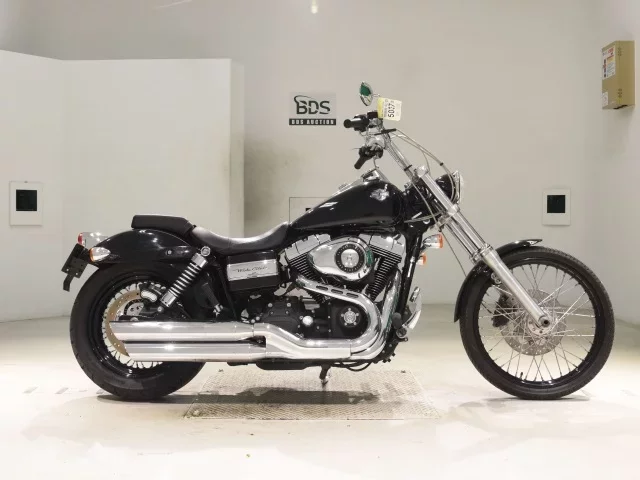 Harley-Davidson HARLEY FXDWG1580 лот № 5037 оценка 4  с аукциона в Японии