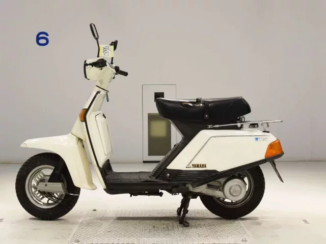 Yamaha BELUGA80