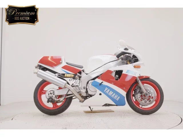 Yamaha FZR750R лот № 7505 оценка 4  с аукциона в Японии