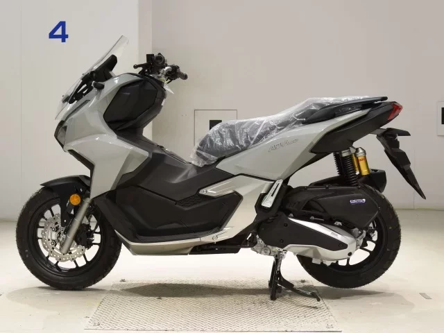 Honda ADV160