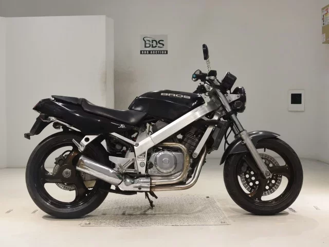 Honda BROS 400