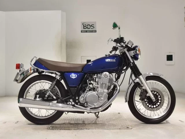 Yamaha SR400-5 лот № 2714 оценка 7  с аукциона в Японии