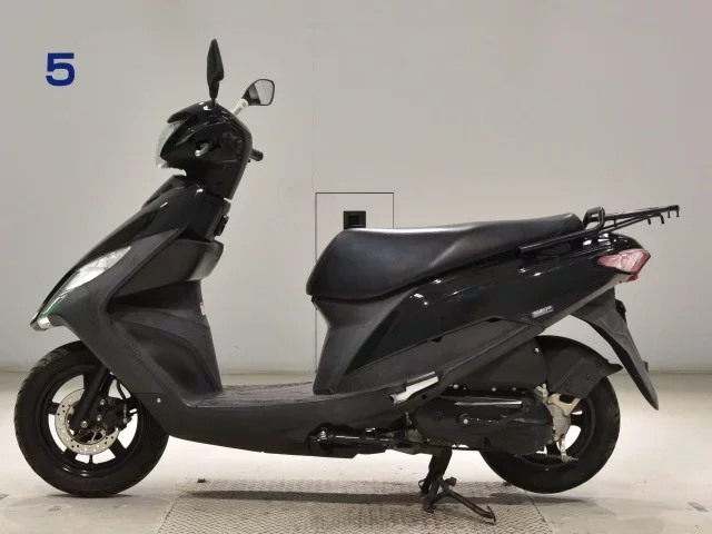 Suzuki ADDRESS V125