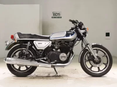 Yamaha GX750