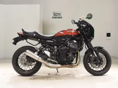 Kawasaki Z900RSKAFE