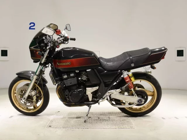 Kawasaki ZRX-2
