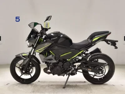 Kawasaki Z400-2 лот № 2849 оценка 6  с аукциона в Японии 2