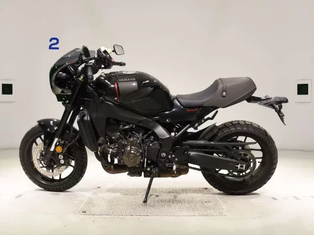 Yamaha XSR900-2