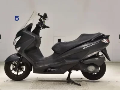 Suzuki BURGMAN200  с аукциона в Японии