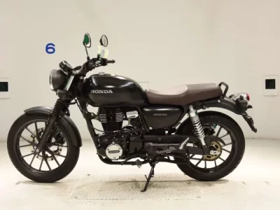 Honda GB350 лот № 0249 оценка 6  с аукциона в Японии 2