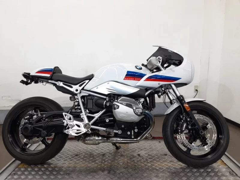 BMW BMW R nineT Racer