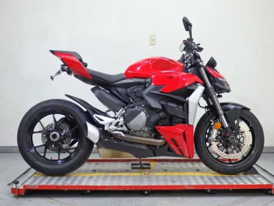 Ducati DUCATI STREET FIGHTER V2