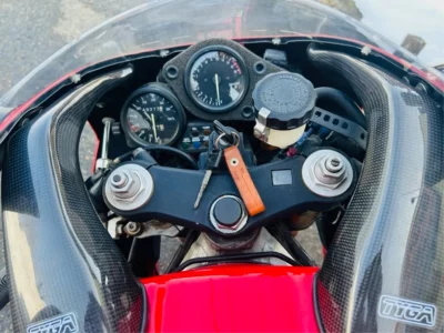 Honda RVF400