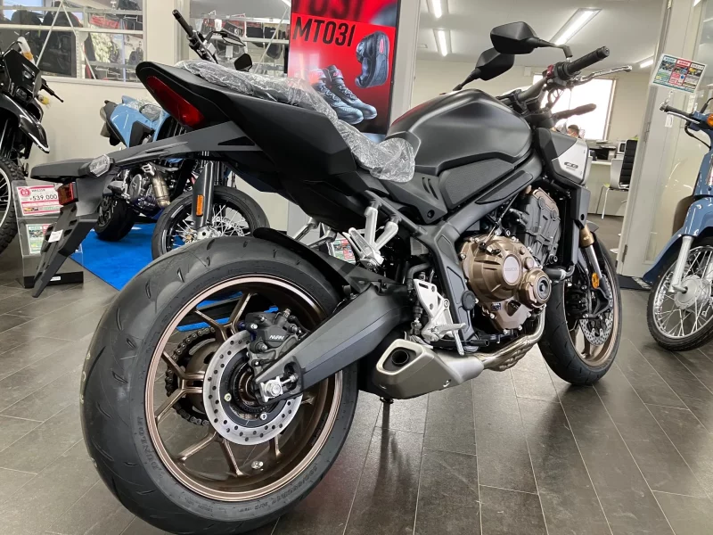 Honda CB650R
