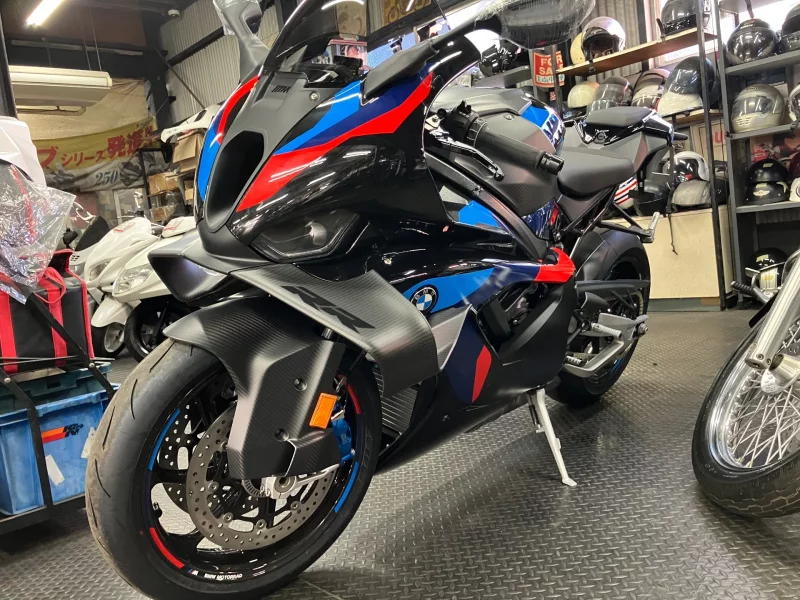 BMW BMW M1000RR