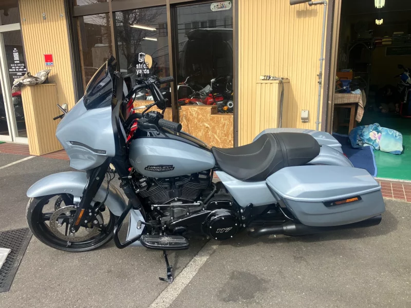 Harley-Davidson HARLEY FLHX1580