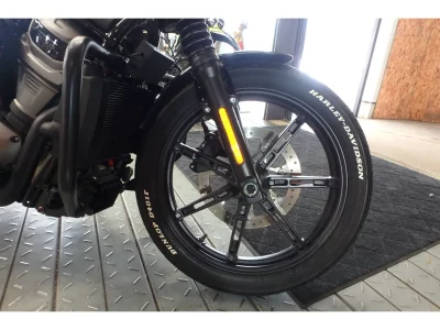 Harley-Davidson HARLEY RH975 NIGHT STAR