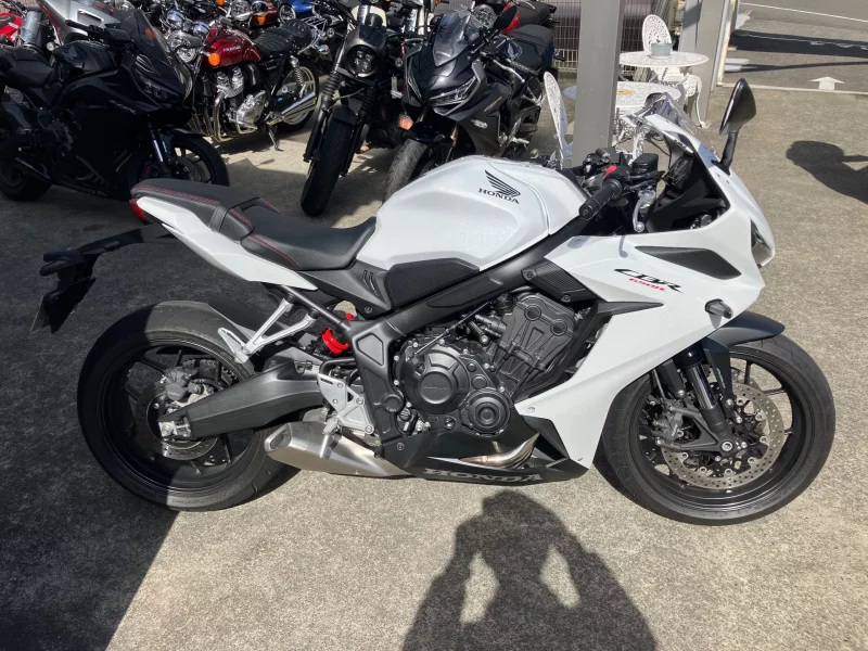 Honda CBR650R