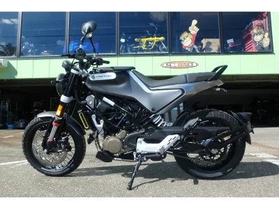 Other HUSQUARNA SVARTPILEN125