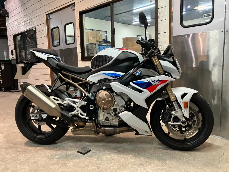 BMW BMW S1000R