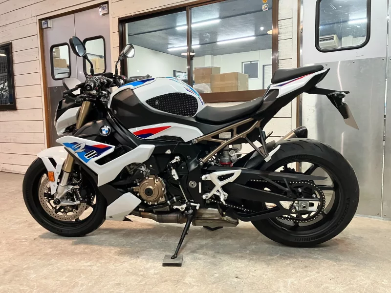 BMW BMW S1000R