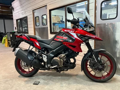Suzuki V-STROM1050