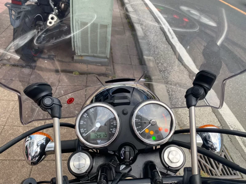 Kawasaki W800 STREET