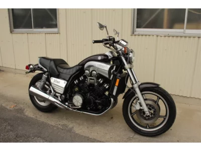 Yamaha V-MAX