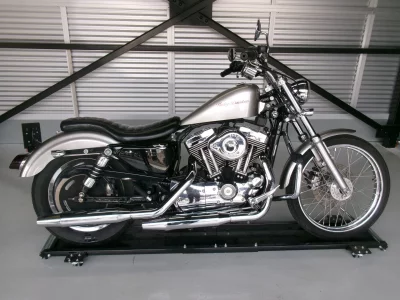 Harley-Davidson HARLEY XL1200C