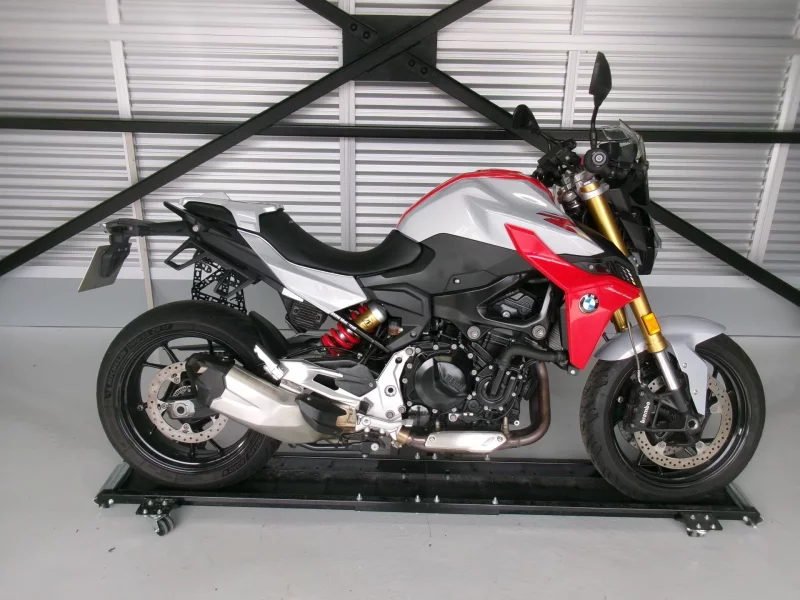 BMW BMW F900R PREMIUM LINE