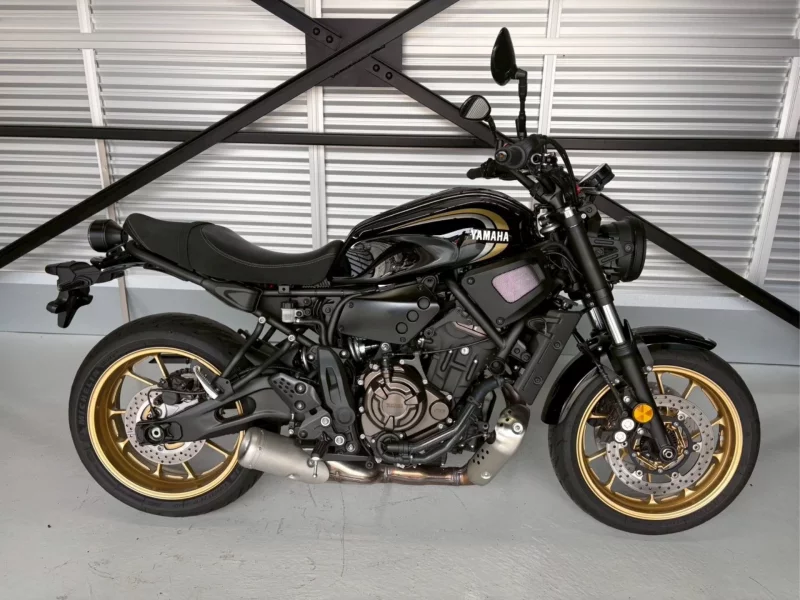 Yamaha XSR700