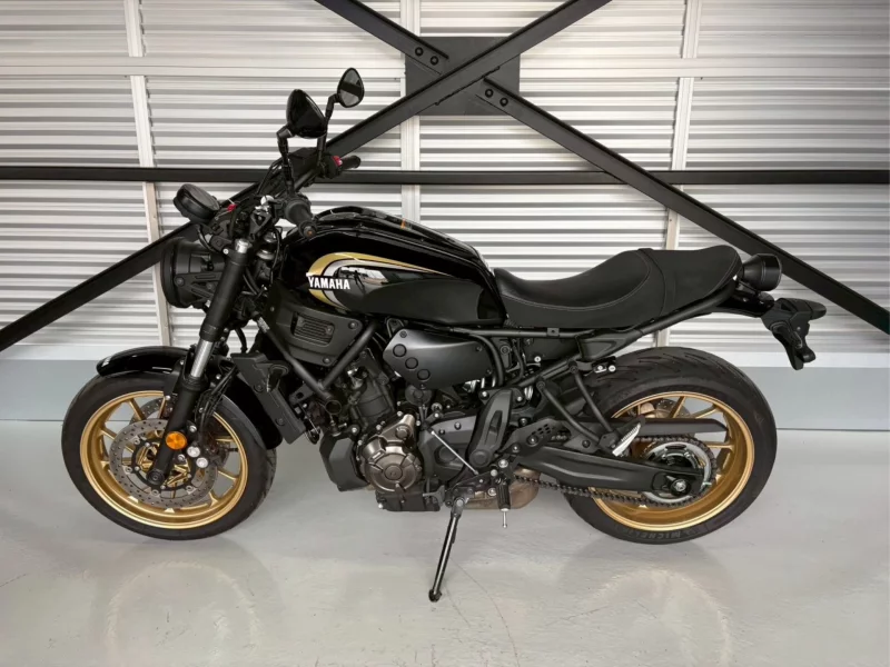 Yamaha XSR700