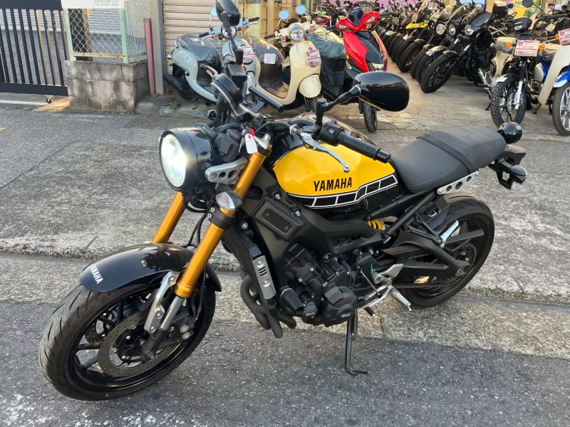Yamaha XSR900 60th