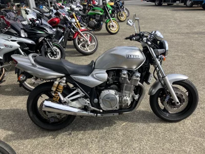 Yamaha XJR1300