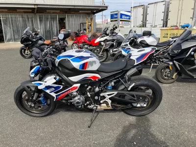 BMW BMW M1000R