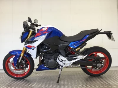 BMW BMW F900R BASE