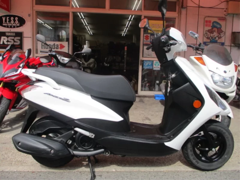 Yamaha AXIS Z