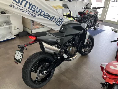 Other HUSQUARNA SVARTPILEN 801