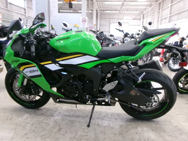 Kawasaki NINJA ZX-6R