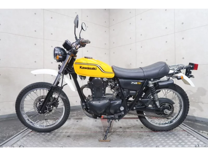 Kawasaki 250TR