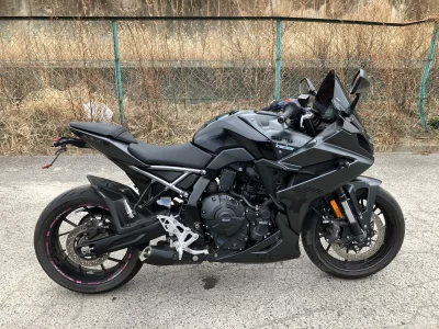 Suzuki GSX-8R