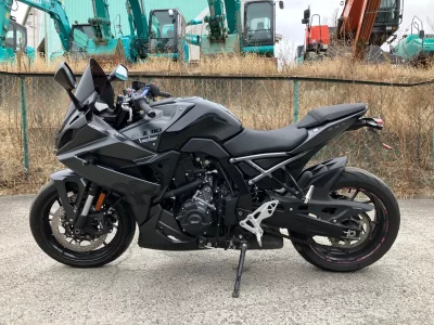Suzuki GSX-8R