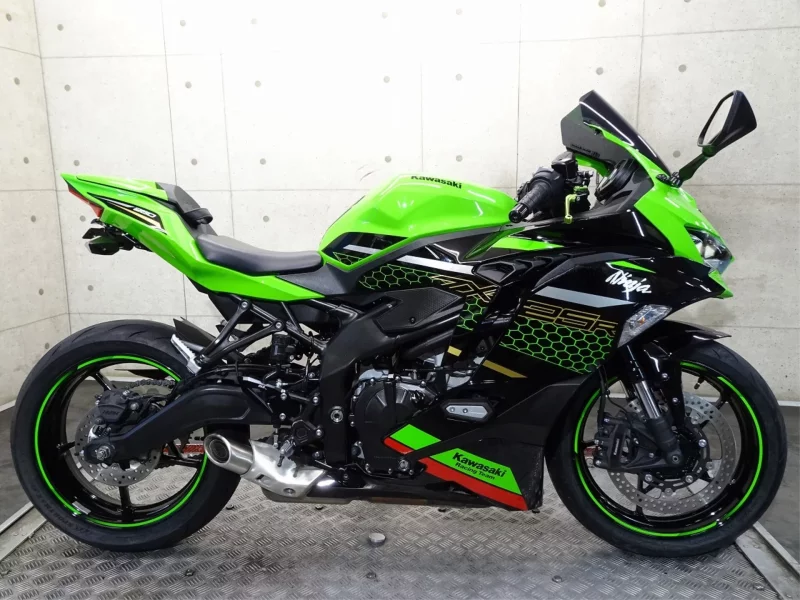 Kawasaki NINJA ZX-25R KRT ED
